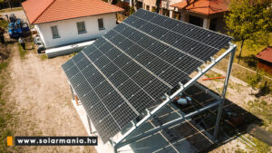 Solarmania napelem telepítés, kocsibeállóra