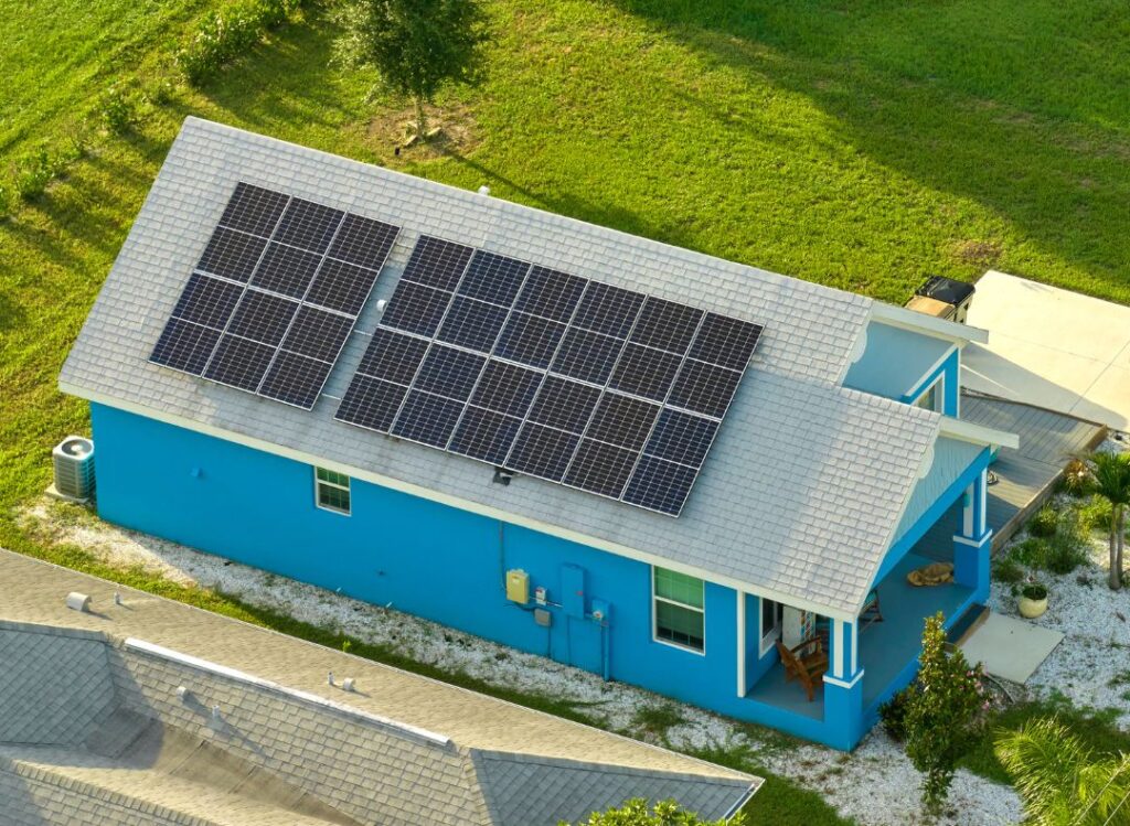 A napelem története